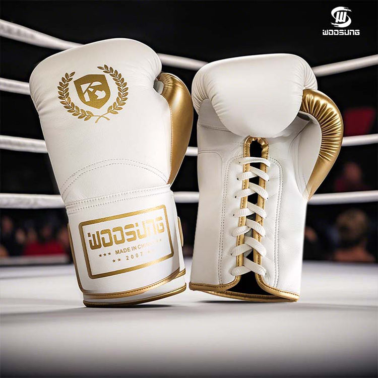 Luvas de boxe de couro