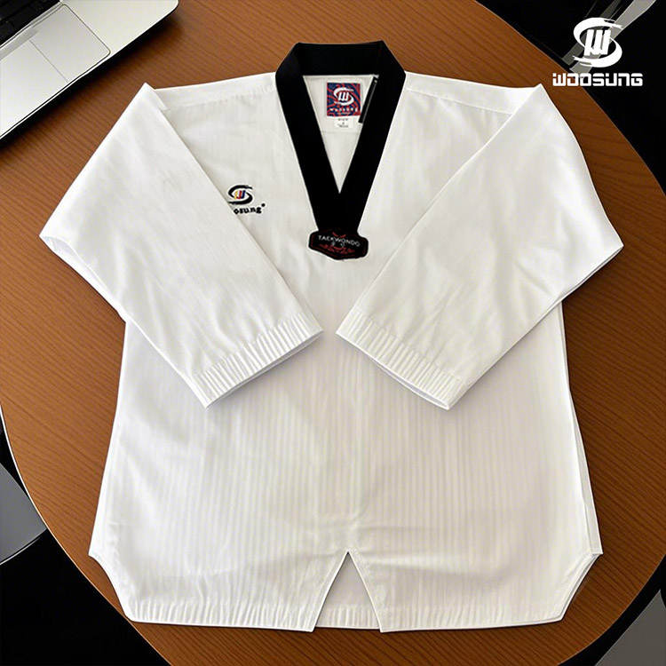 Uniforme de taekwondo com malha